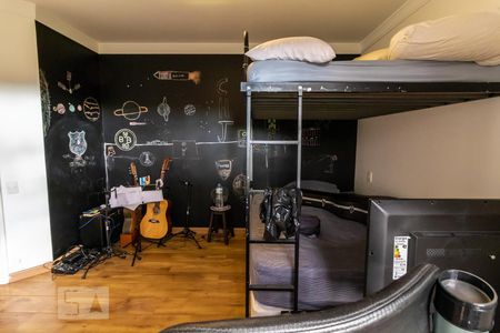 Apartamento para alugar com 210m², 3 quartos e 3 vagas Apartamento para alugar com 210m², 3 quartos e 3 vagasSuíte 2