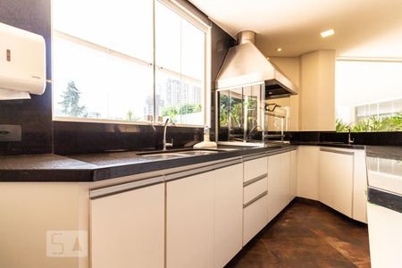 Apartamento para alugar com 210m², 3 quartos e 3 vagas Apartamento para alugar com 210m², 3 quartos e 3 vagasÁrea Comum: Detalhe do Salão de Festas