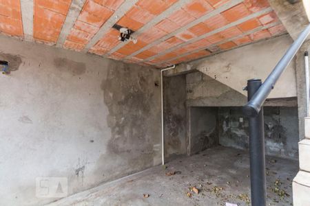 Casa à venda com 72m², 2 quartos e 1 vagaGaragem