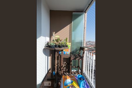 Varanda de apartamento para alugar com 2 quartos, 69m² em Jardim Santo Antoninho, São Paulo
