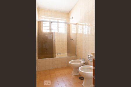 Casa à venda com 400m², 5 quartos e 2 vagasBanheiro da Suíte