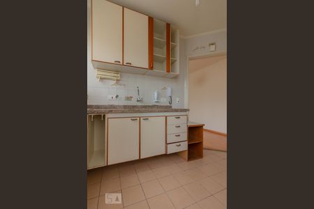Apartamento à venda com 40m², 1 quarto e 1 vaga Apartamento à venda com 40m², 1 quarto e 1 vagaCozinha
