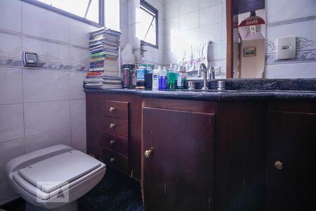 Apartamento para alugar com 170m², 4 quartos e 3 vagasBanheiro Suíte 2