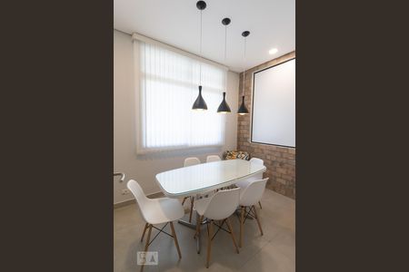 Apartamento à venda com 45m², 1 quarto e 1 vagaOffice