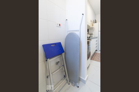 Apartamento à venda com 45m², 1 quarto e 1 vagaÁrea de Serviço