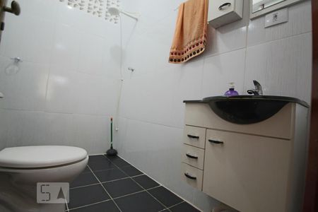 Banheiro de apartamento para alugar com 1 quarto, 45m² em Bela Vista, São Paulo