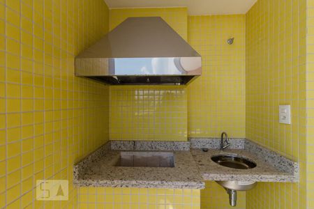 Varanda gourmet de apartamento à venda com 3 quartos, 158m² em Vila Assunção, Santo André