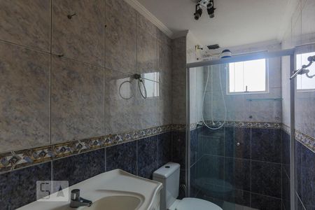 Banheiro de apartamento para alugar com 2 quartos, 65m² em Vila Santa Teresa (zona Sul), São Paulo