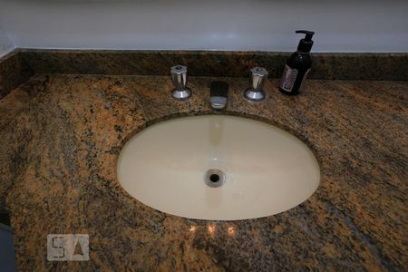 Lavabo de apartamento para alugar com 2 quartos, 70m² em Jardim Vila Mariana, São Paulo