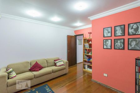 Sala 3 de casa para alugar com 3 quartos, 271m² em Jardim Cambuí, Santo André