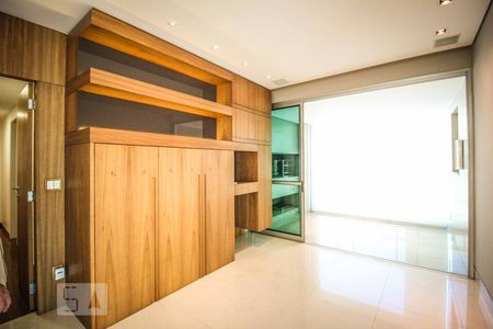 Sala 2 de apartamento para alugar com 4 quartos, 236m² em Santo Agostinho, Belo Horizonte