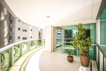Varanda Sala  de apartamento para alugar com 4 quartos, 236m² em Santo Agostinho, Belo Horizonte
