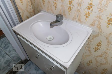 Casa à venda com 90m², 2 quartos e 2 vagas Casa à venda com 90m², 2 quartos e 2 vagasBanheiro - Detalhe da pia