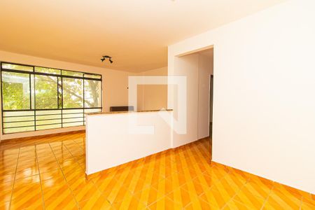 Apartamento à venda com 97m², 2 quartos e sem vaga Apartamento à venda com 97m², 2 quartos e sem vagaSala