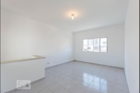 Sala de casa para alugar com 2 quartos, 100m² em Vila Santo Estéfano, São Paulo