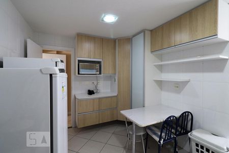 Apartamento para alugar com 140m², 4 quartos e 2 vagasCozinha