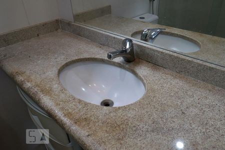 Apartamento para alugar com 140m², 4 quartos e 2 vagasBanheiro da Suíte 1