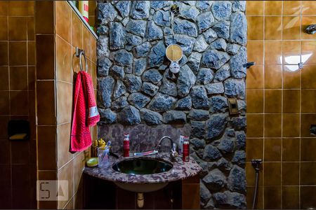 Casa à venda com 458m², 8 quartos e 4 vagasBanheiro da Suíte 1