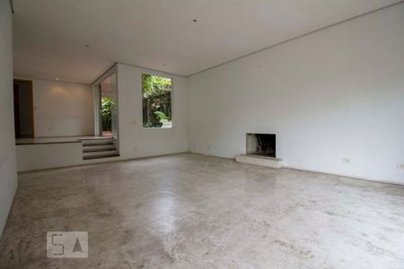 Sala de casa à venda com 3 quartos, 262m² em Vila Inah, São Paulo
