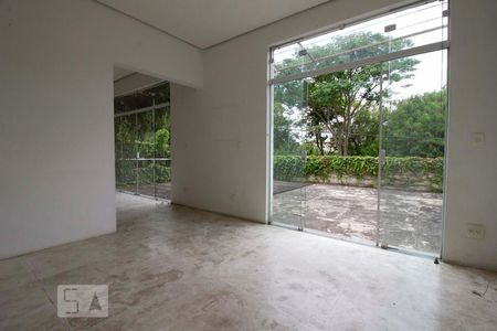 Sala de casa à venda com 3 quartos, 262m² em Vila Inah, São Paulo
