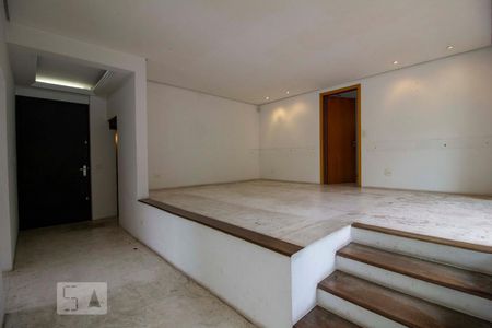 Sala de casa à venda com 3 quartos, 262m² em Vila Inah, São Paulo