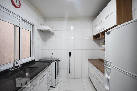 Casa de condomínio à venda com 174m², 3 quartos e 2 vagas Casa de condomínio à venda com 174m², 3 quartos e 2 vagasCozinha