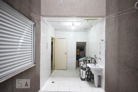 Casa de condomínio à venda com 174m², 3 quartos e 2 vagas Casa de condomínio à venda com 174m², 3 quartos e 2 vagasÁrea de Serviço