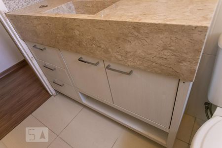 Apartamento para alugar com 55m², 2 quartos e sem vagaDetalhe banheiro