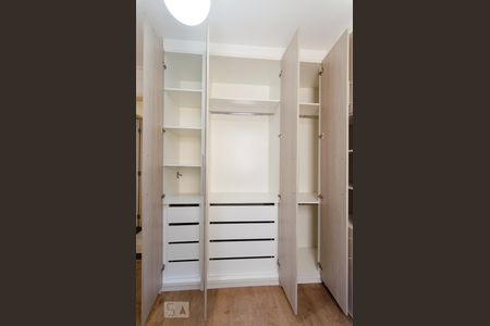 Apartamento à venda com 69m², 3 quartos e 2 vagasQuarto 2