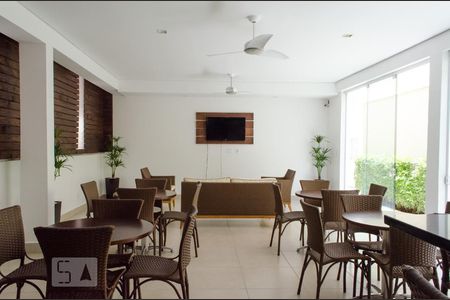 Apartamento à venda com 69m², 3 quartos e 2 vagasDependências do prédio - espaço festas