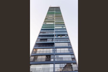 Apartamento à venda com 50m², 1 quarto e 1 vaga Apartamento à venda com 50m², 1 quarto e 1 vagaFachada