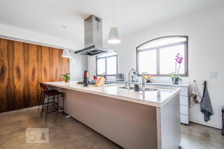 Apartamento à venda com 248m², 3 quartos e 3 vagasCozinha