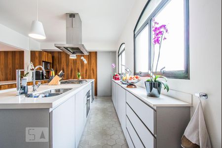 Apartamento à venda com 248m², 3 quartos e 3 vagasCozinha