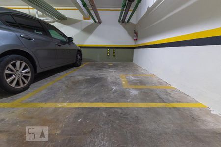 Apartamento à venda com 60m², 1 quarto e 1 vaga Apartamento à venda com 60m², 1 quarto e 1 vagaVaga de garagem