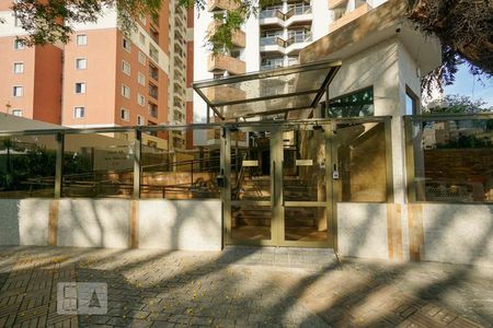 Apartamento à venda com 255m², 4 quartos e 3 vagasFachada