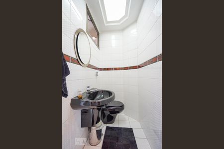 Apartamento à venda com 255m², 4 quartos e 3 vagasLavabo