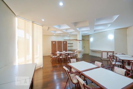 Apartamento à venda com 255m², 4 quartos e 3 vagasSalão de festas