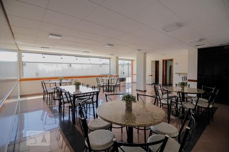 Apartamento para alugar com 76m², 3 quartos e 2 vagas Apartamento para alugar com 76m², 3 quartos e 2 vagasSalão de Festas