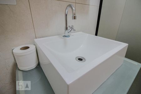 Apartamento para alugar com 76m², 3 quartos e 2 vagas Apartamento para alugar com 76m², 3 quartos e 2 vagasBanheiro