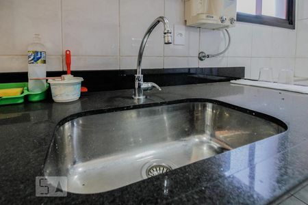 Apartamento para alugar com 76m², 3 quartos e 2 vagas Apartamento para alugar com 76m², 3 quartos e 2 vagasCozinha