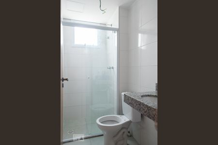 BANHEIRO de apartamento para alugar com 2 quartos, 48m² em Jardim Iris, São Paulo