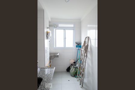 COZINHA de apartamento para alugar com 2 quartos, 48m² em Jardim Iris, São Paulo