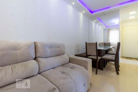 Sala de apartamento para alugar com 2 quartos, 48m² em Vila Talarico, São Paulo