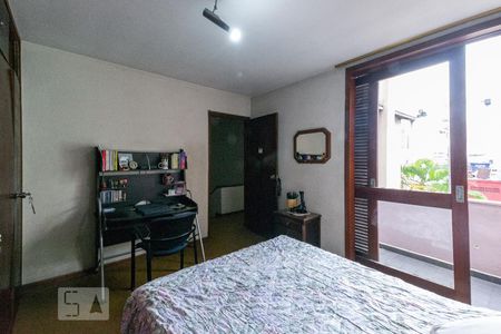 Casa à venda com 150m², 3 quartos e 4 vagas Casa à venda com 150m², 3 quartos e 4 vagasQuarto 2