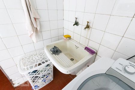 Casa à venda com 150m², 3 quartos e 4 vagas Casa à venda com 150m², 3 quartos e 4 vagasÁrea de Serviço