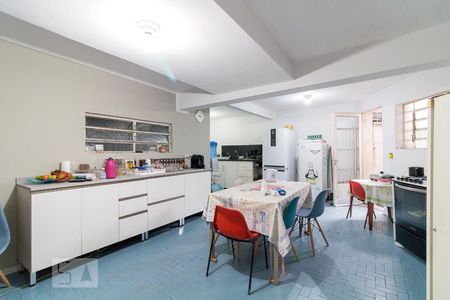 Casa à venda com 232m², 3 quartos e 3 vagasCozinha