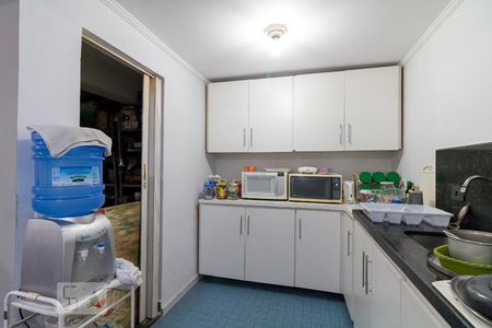 Casa à venda com 232m², 3 quartos e 3 vagasCozinha