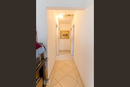 Casa à venda com 232m², 3 quartos e 3 vagasCorredor - quartos