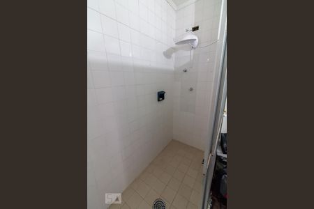 Casa à venda com 232m², 3 quartos e 3 vagasChuveiro suíte