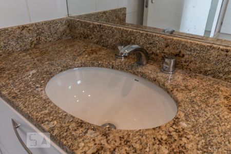 Detalhe do Banheiro da Suíte 1 de apartamento à venda com 2 quartos, 94m² em Alphaville, Santana de Parnaíba